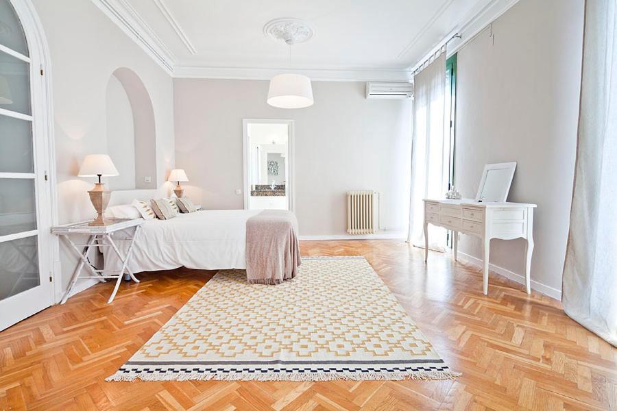 Bcncaliu Apartment Barcelona Bagian luar foto